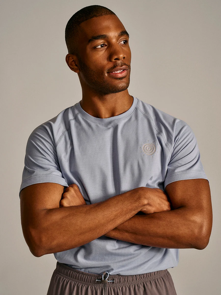 ThinkFast Mesh Graphic Shortsleeve